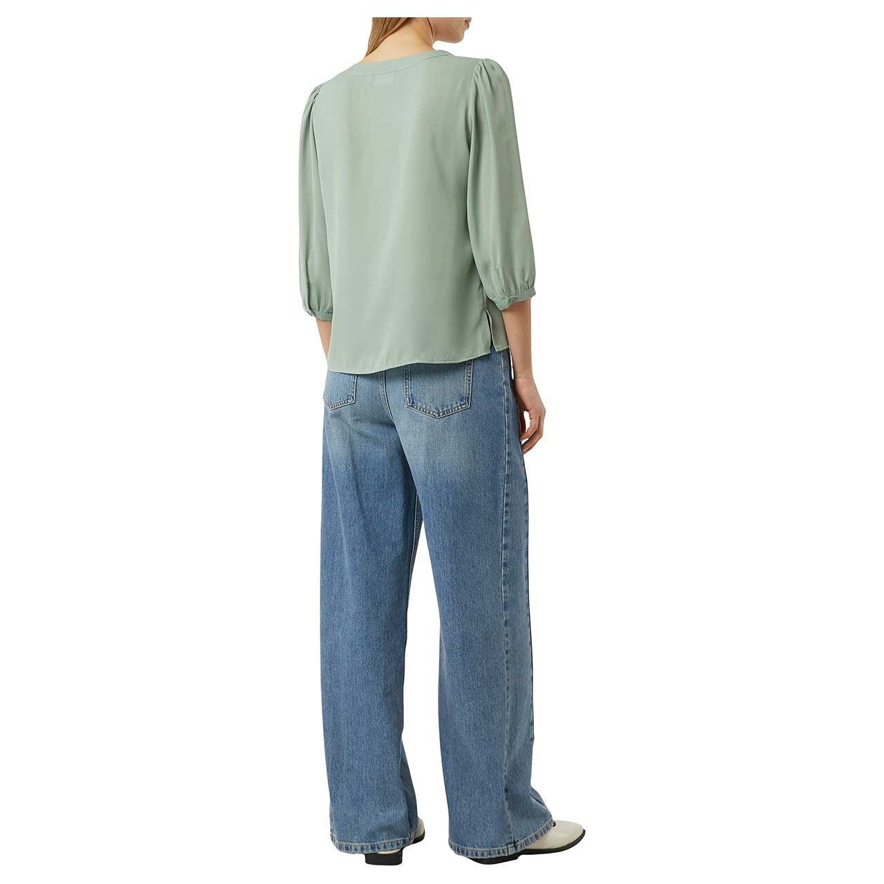 Damen 3/4 Arm Bluse in Grün, Rückansicht am Model