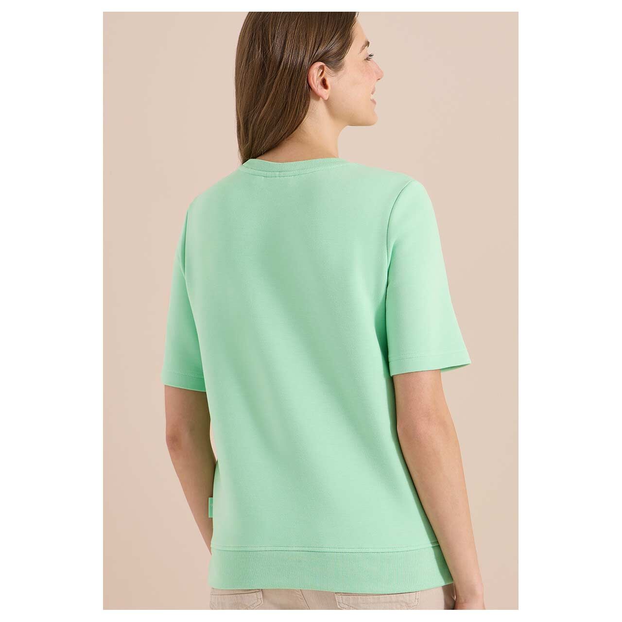 Damen Kurzarm Sweatshirt Short Sleeve von Cecil in Hellgrün mit Print, Rückansicht am Model