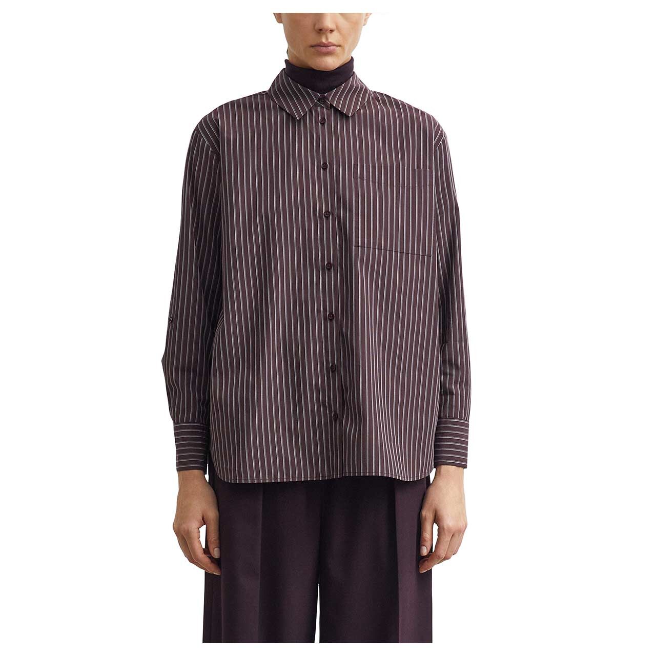 Damen Langarm Bluse von Comma in Lila gestreift, Vorderansicht am Model