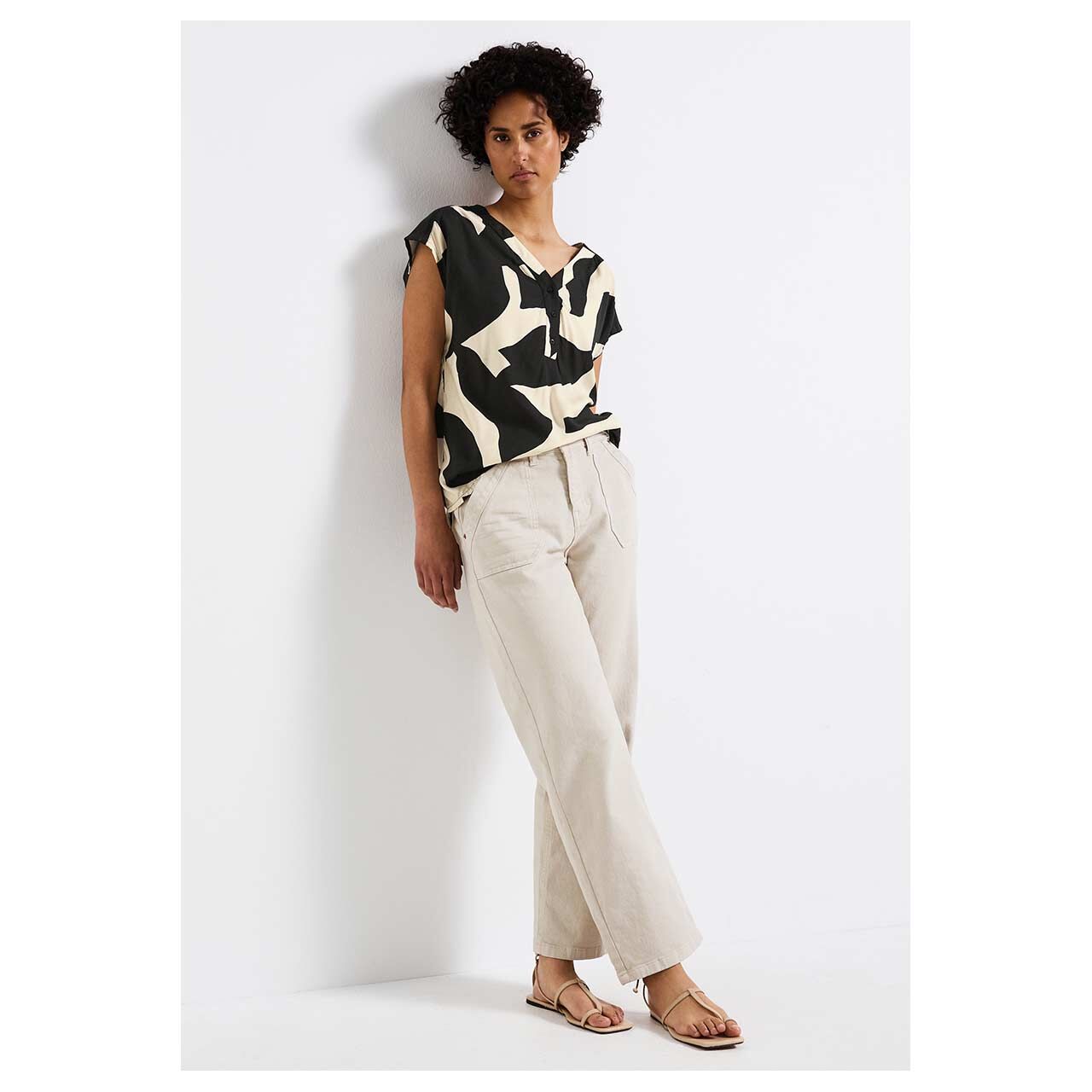 Street One Damen Kurzarm Bluse Button Panel creme black print