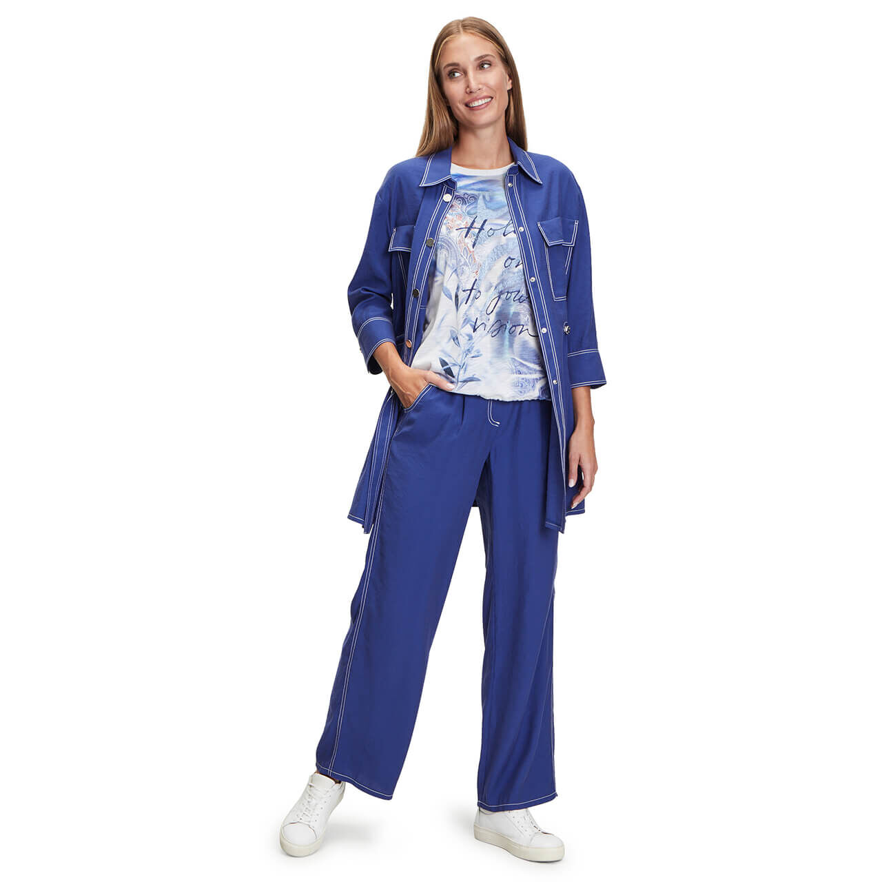 betty-barclay-t-shirt-printed-blau-1882-ansicht-vorne Betty Barclay T-Shirt für Damen in Weiß mit Print, FarbNr.: 1882