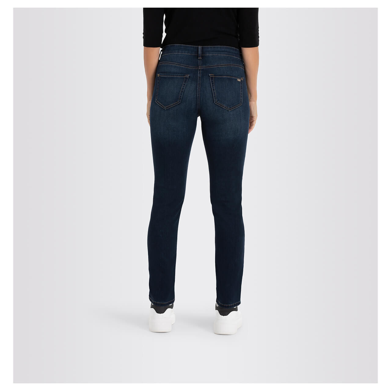 MAC Slim Jeans light used dark blue thermo denim MAC Slim Jeans light used dark blue thermo denim