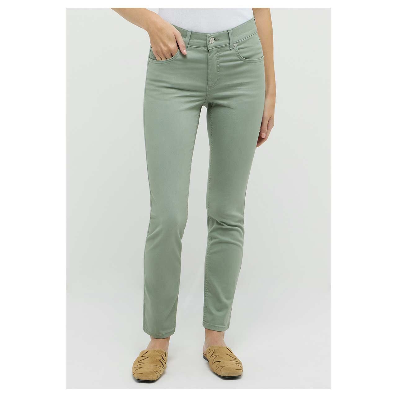 Stretch Damenjeans Cici von Angels in Jadegrün, Vorderansicht Model