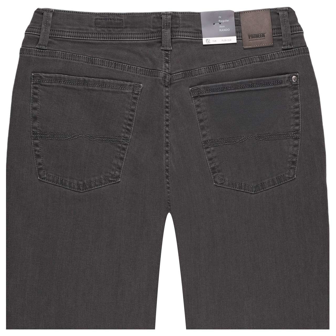 Herrenjeans Rando Megaflex von Pioneer in Dunkelgrau angewaschen, detaillierte Rückansicht