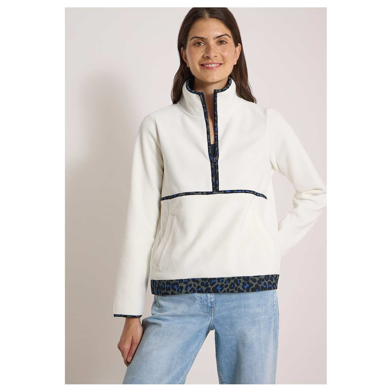 Damen SweatshirtTroyer Fleece von Cecil in Cremeweiß mit Print, Vorderansicht am Model
