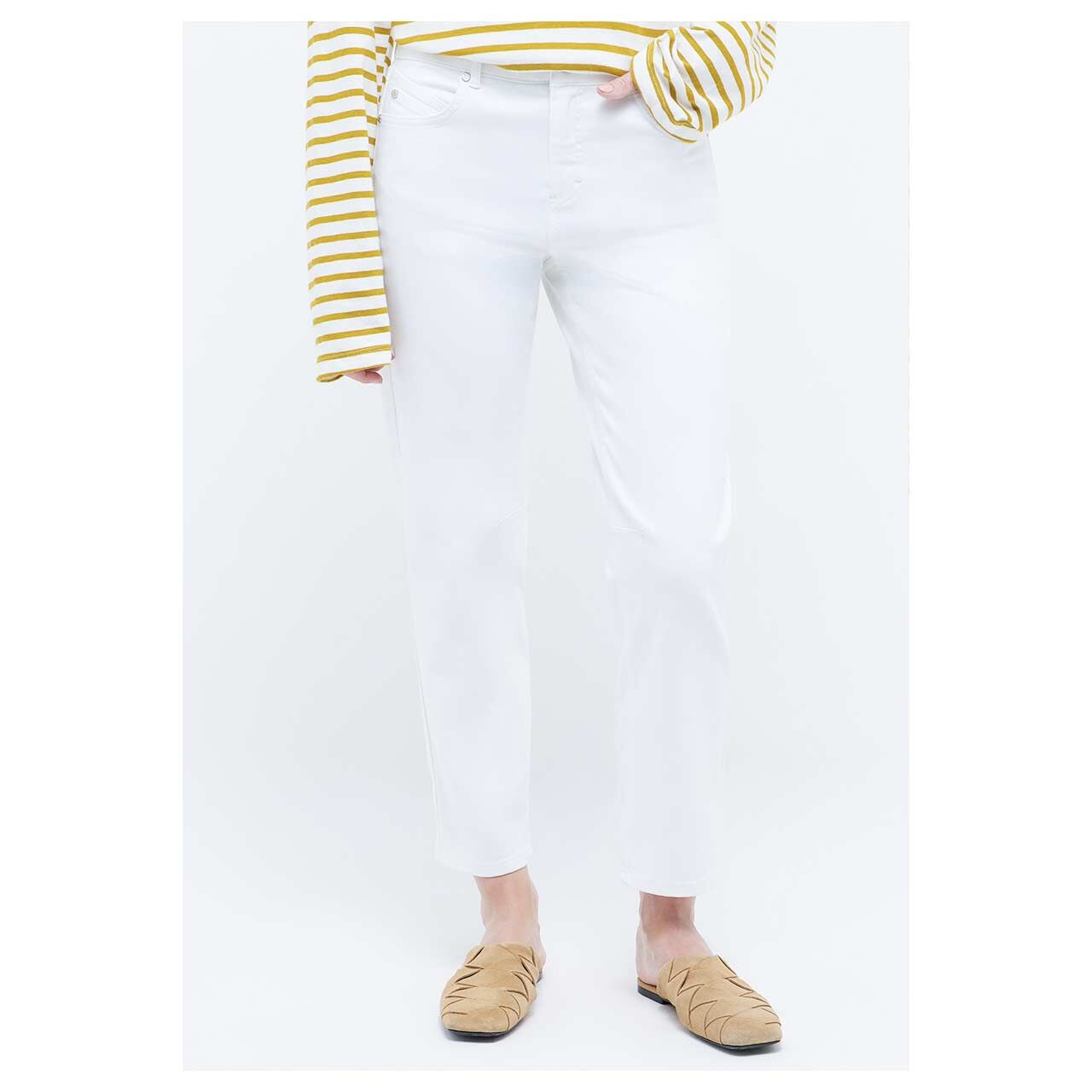 Damen Ankle Jeans Evy Barrel von Angels in Weiß, Vorderansicht am Model