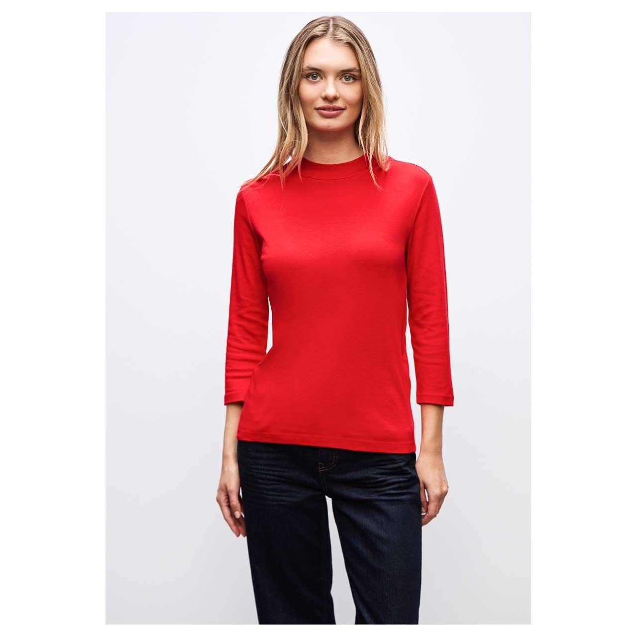 Damen 3/4 Arm Shirt Basic Turtle Neck von Street One in Rot, Vorderansicht am Model