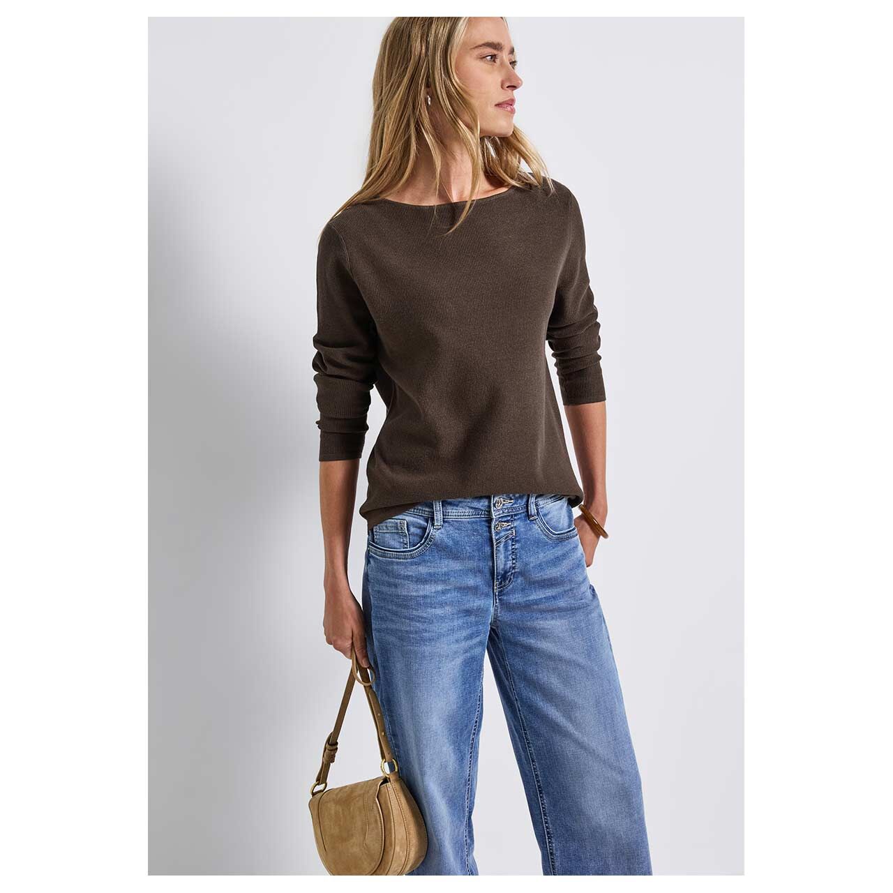 Damen Pullover U-Boat Sweater von Street One in Dunkelbraun meliert, Vorderansicht am Model gestylt