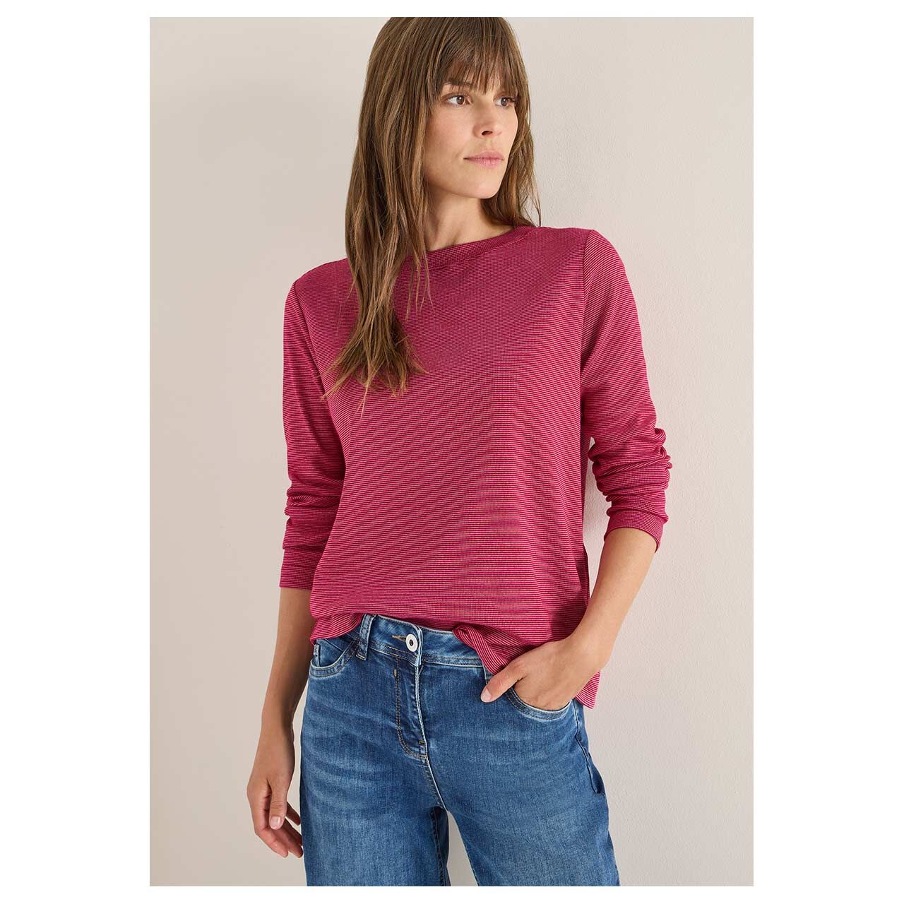 Damen Langarm Shirt Small Striped Boatneck von Cecil in Magenta gestreift, Vorderansicht am Model