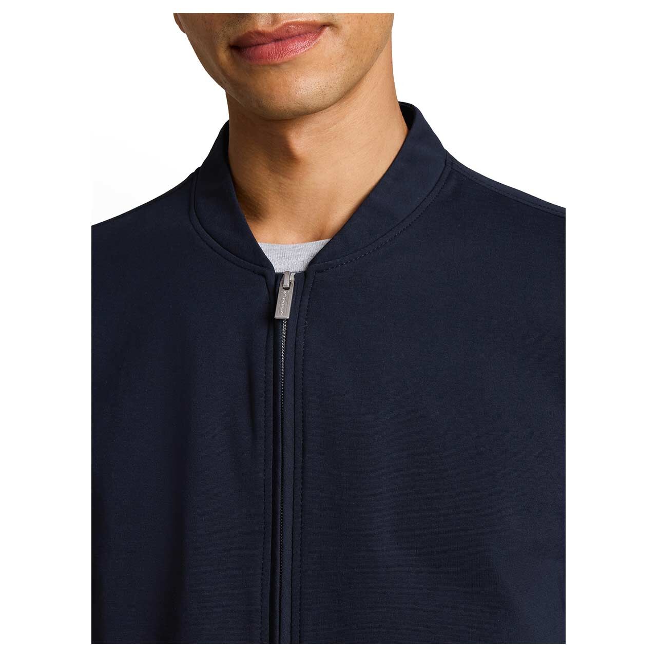 Herren Jacke Structured Bomber Jacket von Tom Tailor in Dunkelblau, Detailansicht am Model