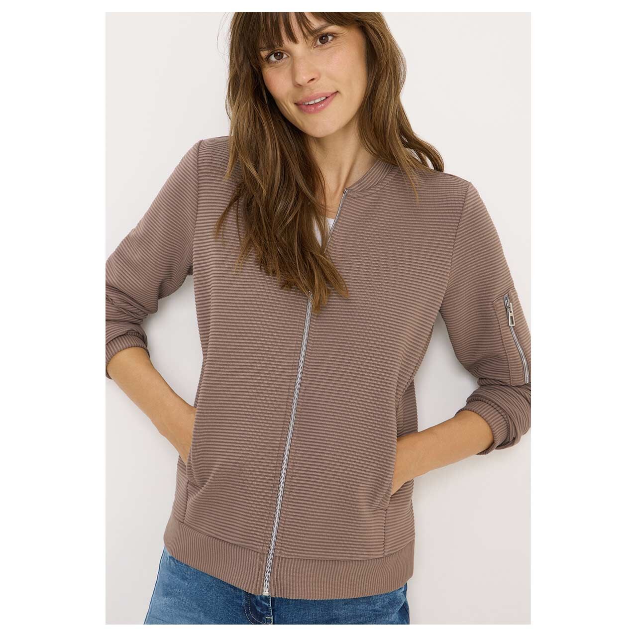 Damen Sweatjacke Ottoman von Cecil in Braun, Vorderansicht mit Model