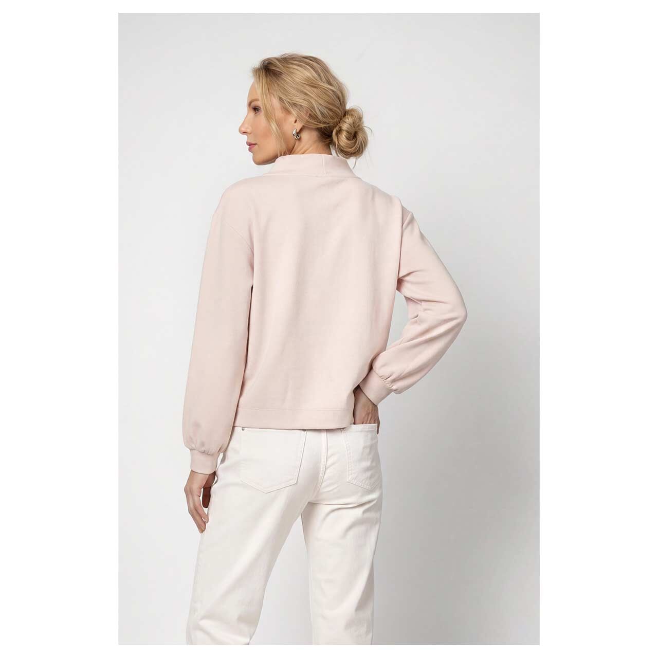 Damen Sweatshirt von Monari in Cremeweiß, Rückansicht am Model