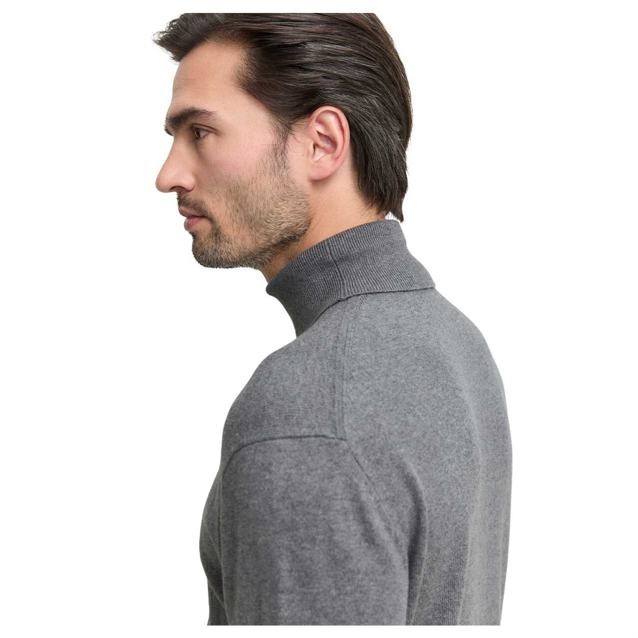 Herren Pullover Cashmere Turtleneck Knit von Tom Tailor in Grau meliert, Detailansicht am Model