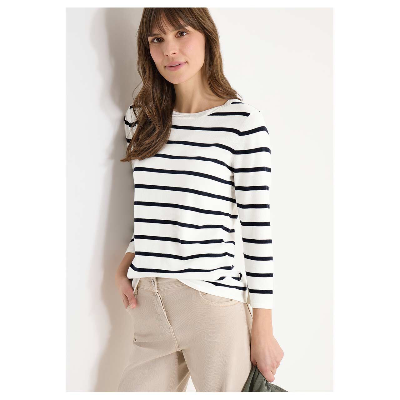Damen 3/4 Arm Pullover Striped Roundneck Sweater von Cecil in Cremeweiß gestreift, Vorderansicht am Model