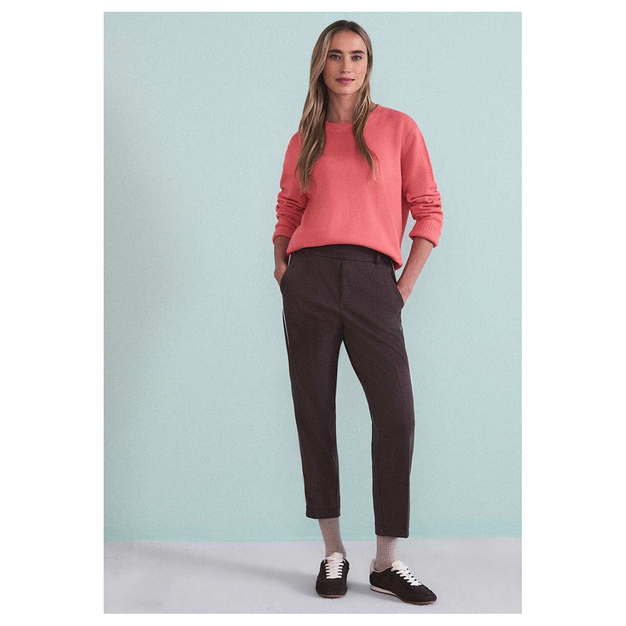 Damen Pullover Round Neck von Street One in Pink, Ganzkörperansicht am Model