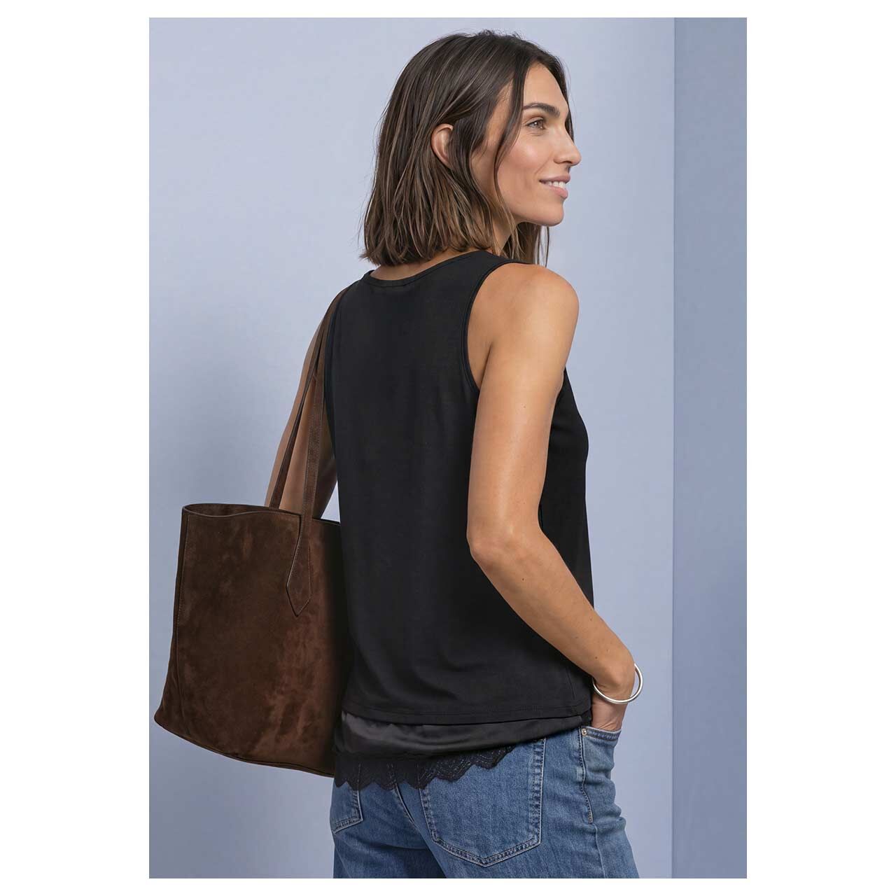Damen Top Diagonal Woven Bottom von Street One in Schwarz, Rückansicht am Model