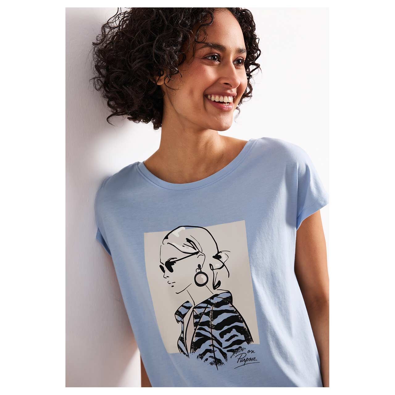 Damen T-Shirt Lady Print von Street One in Hellblau mit Print, detaillierte Vorderansicht am Model