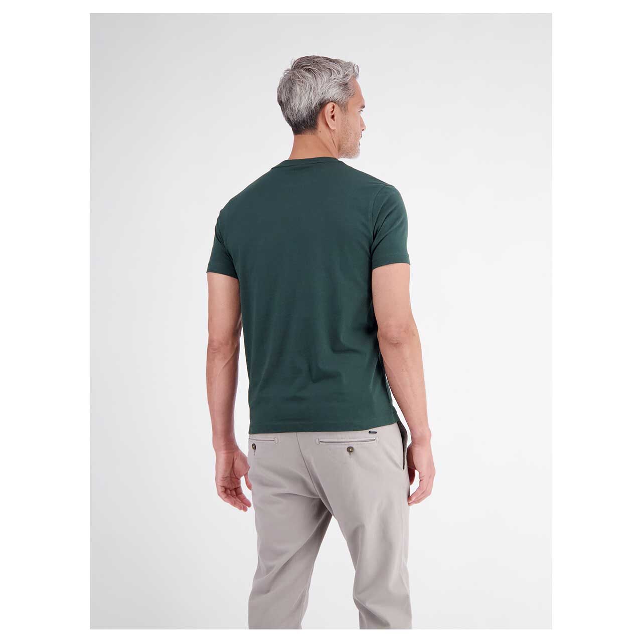 Herren T-Shirt von Lerros in Dunkelgrün, Rückansicht am Model
