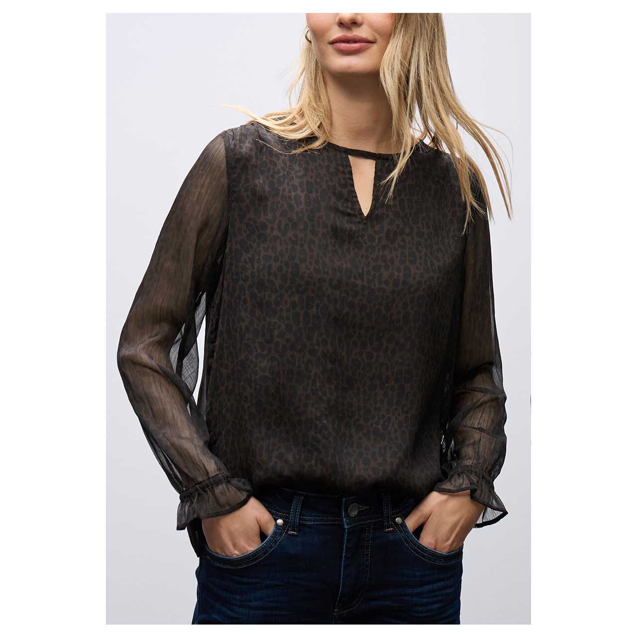 Damen Langarm Bluse Chiffon Tunic von Street One in Dunkelbraun mit Print, Vorderansicht am Model