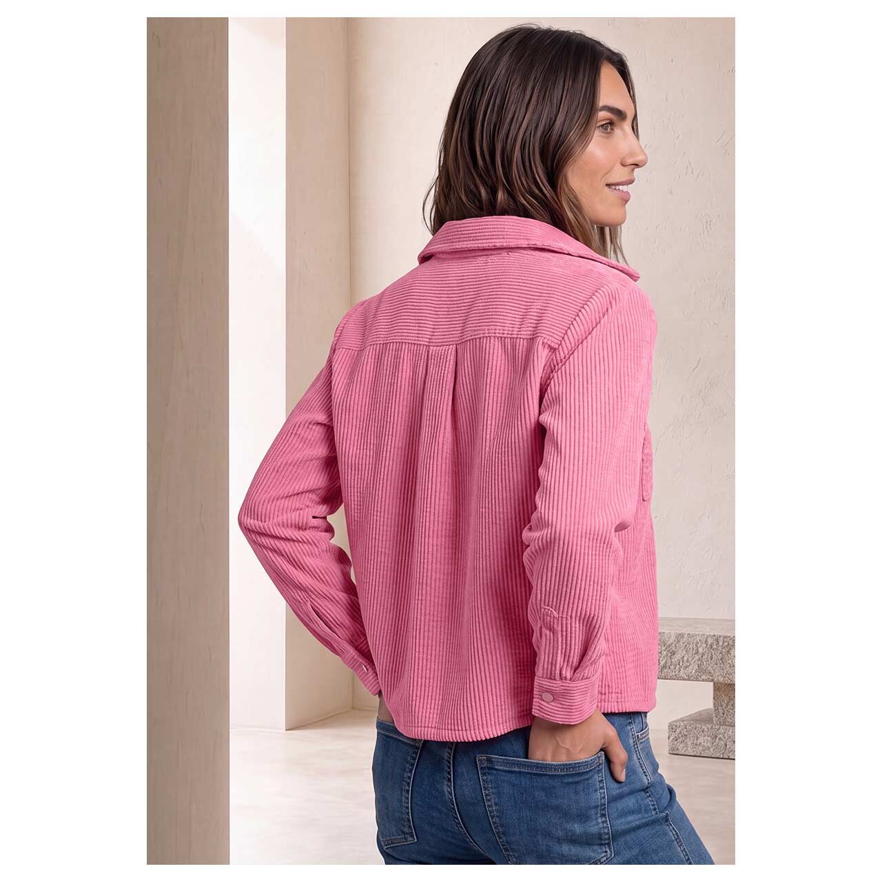 Damen Langarm Cord Bluse Corduroy Shirtcollar Button Detail von Street One in Pink, Rückansicht am Model