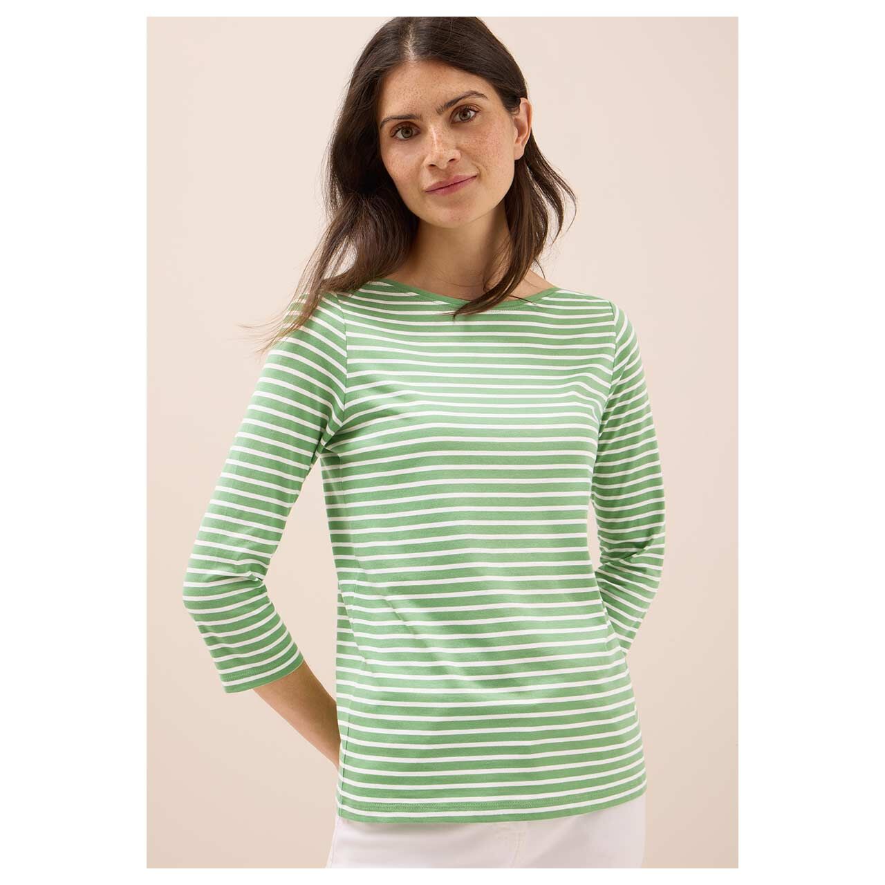 Damen 3/4 Arm Shirt Basic Stripe Boatneck von Cecil in Grün gestreift, Vorderansicht am Model