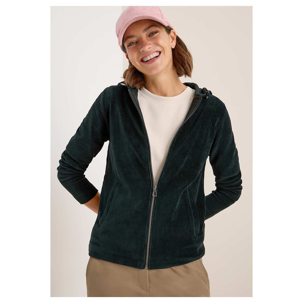 Damen Hoodie Sweatjacke Cord Jacket von Cecil in Dunkelgrün, Vorderansicht am Model offen