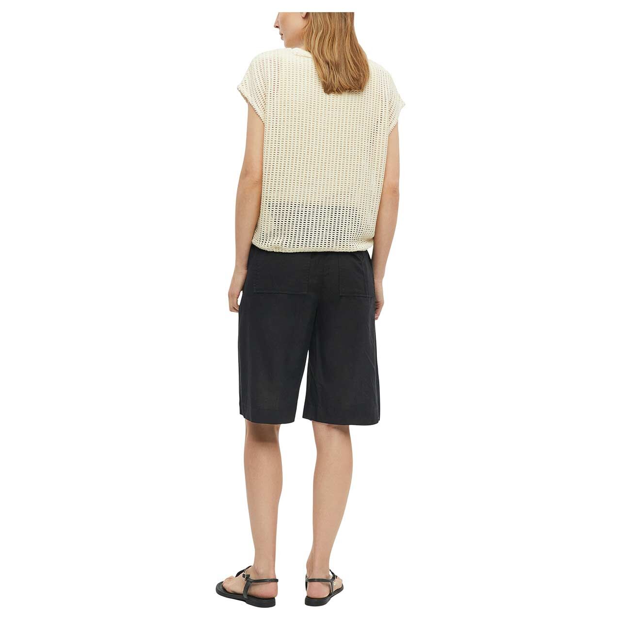 s. Oliver Damen T-Shirt in Hellbeige mit der Farbnummer 8000, Rückansicht am Model