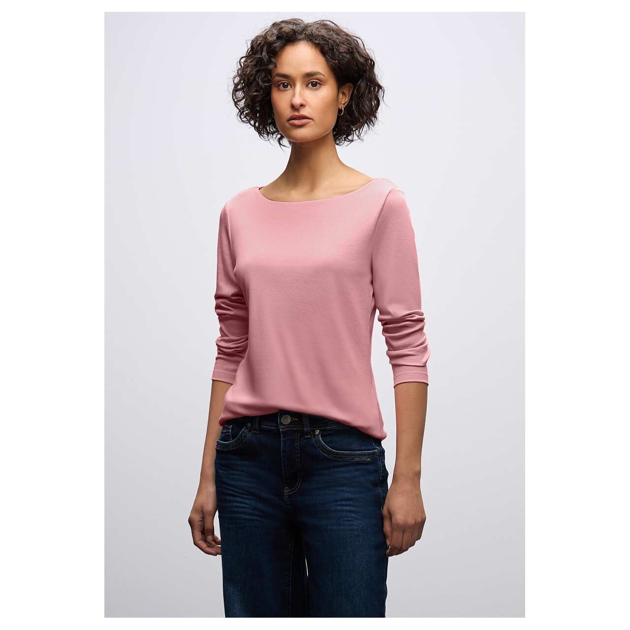 Damen Langarm Shirt Lanea von Street One in Rosa, Vorderansicht am Model