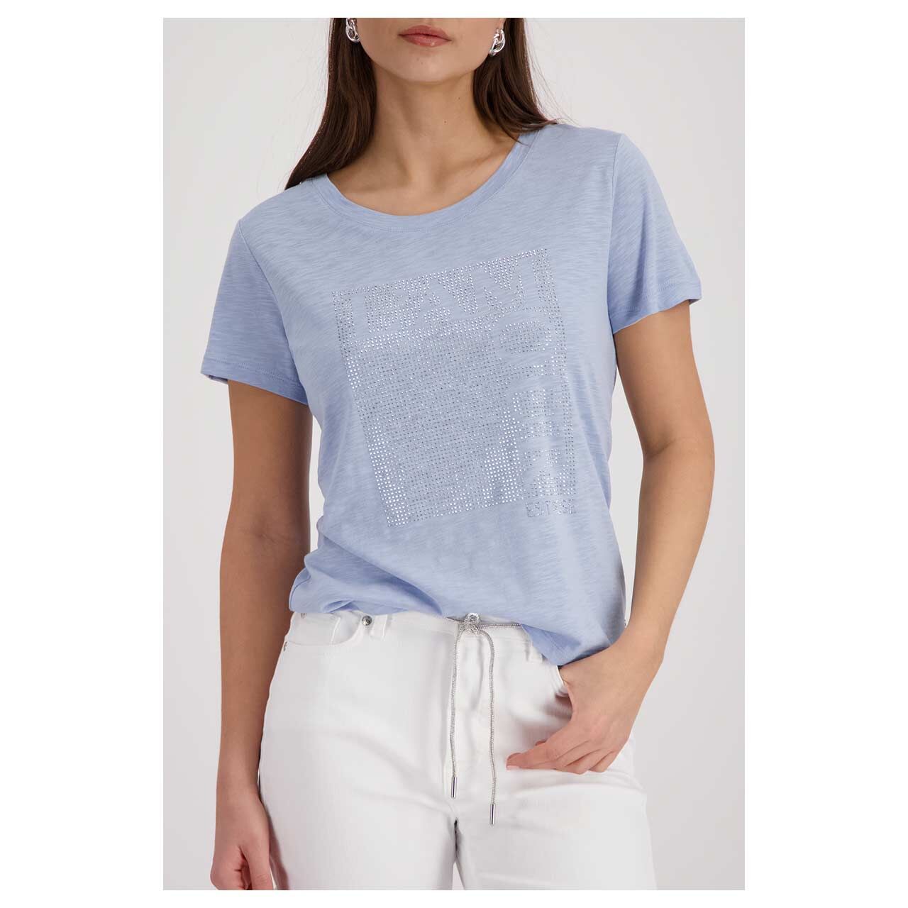 Damen T-Shirt von Monari in Hellblau mit Print, Vorderansicht am Model
