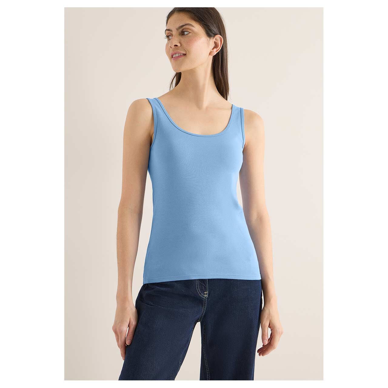 Damen Top Linda von Cecil in Hellblau, Rückansicht am Model