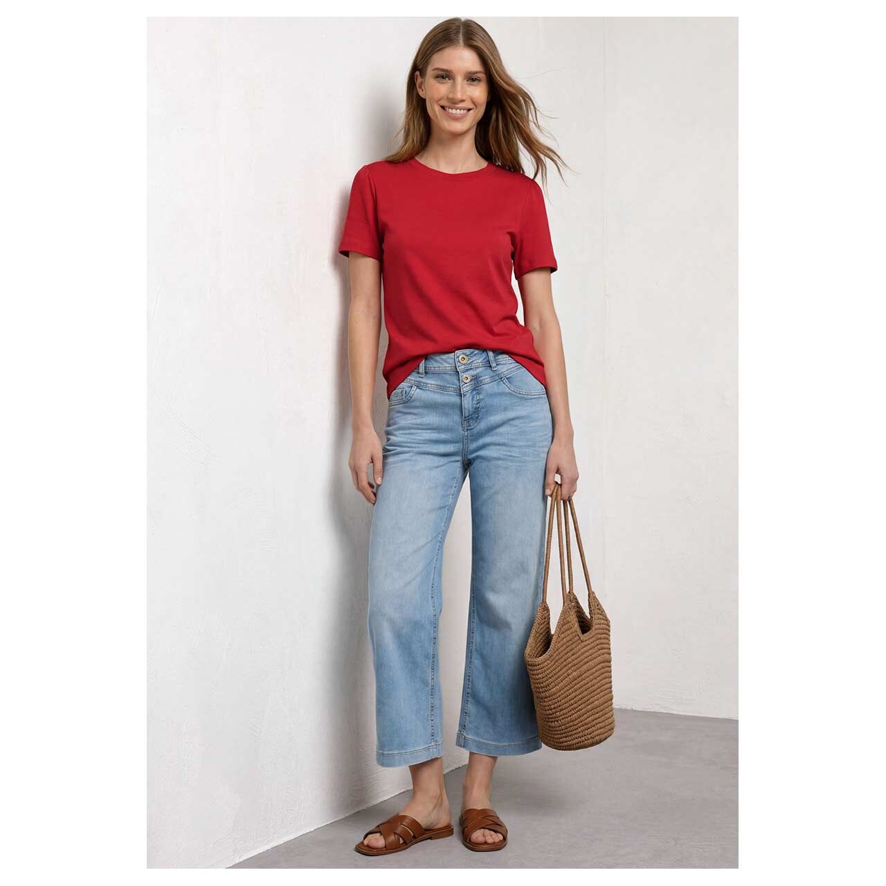 Damen T-Shirt Puff Sleeves von Street One in Rot, Ganzkörperansicht am Model