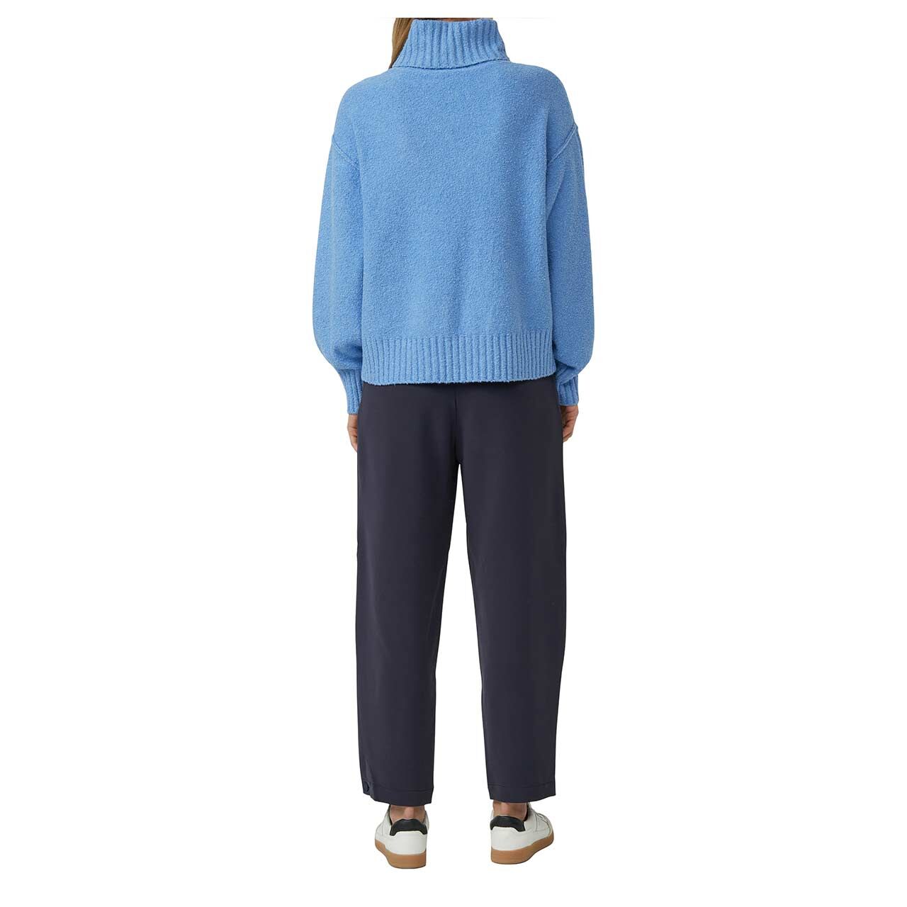 s.Oliver Damen Rollkragen Pullover in Blau, Rückansicht am Model