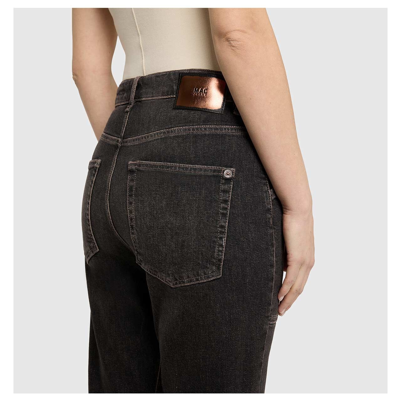 MAC Baggy Ankle Jeans brown tinted black wash