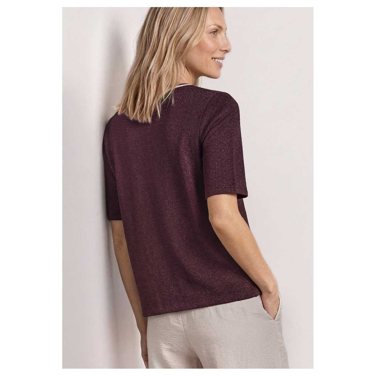 Damen Kurzarm Pullover von Street One in Lila, Rückansicht am Model