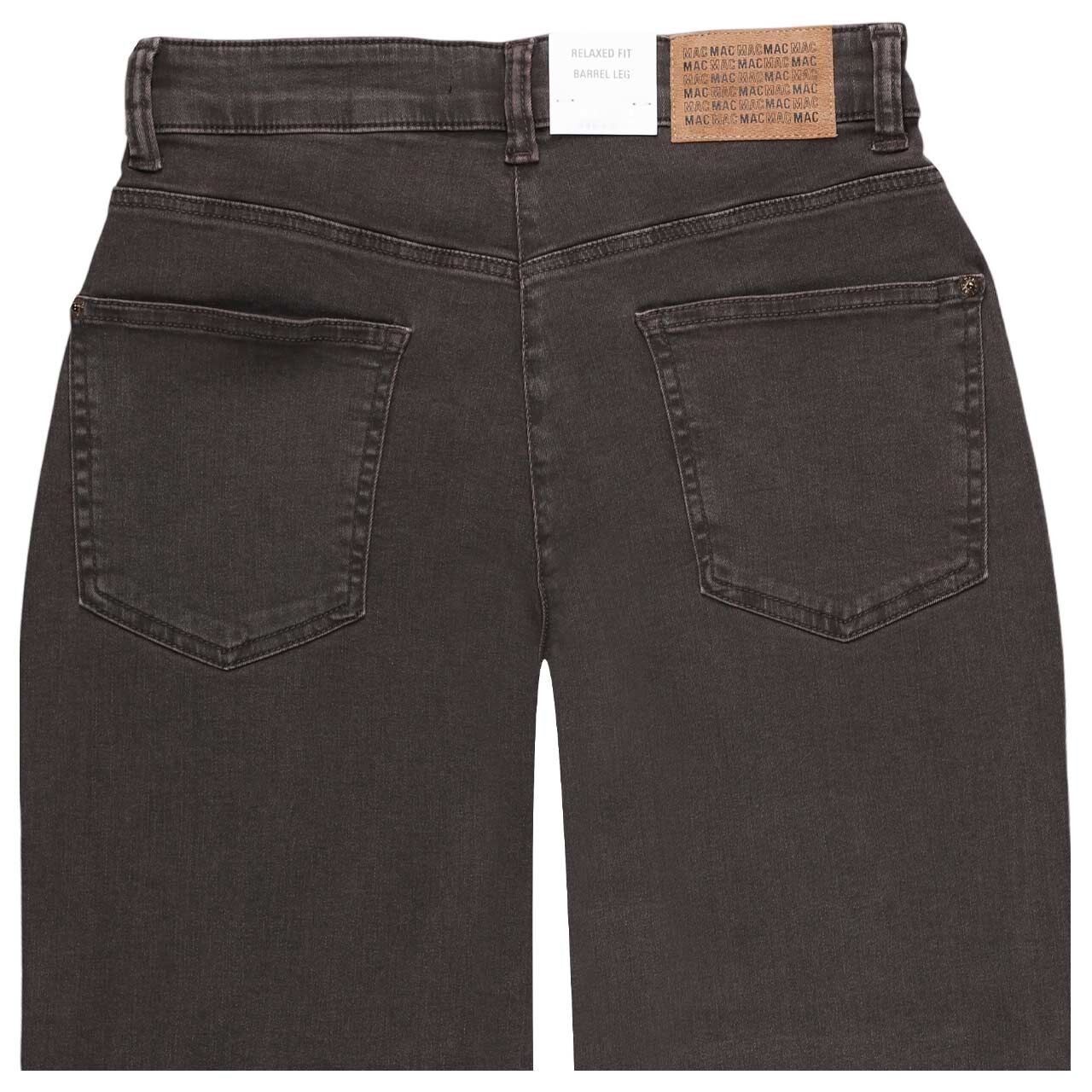 Damen 7/8 Jeans Bobbie von MAC in Dunkelbraun verwaschen, detaillierte Rückansicht