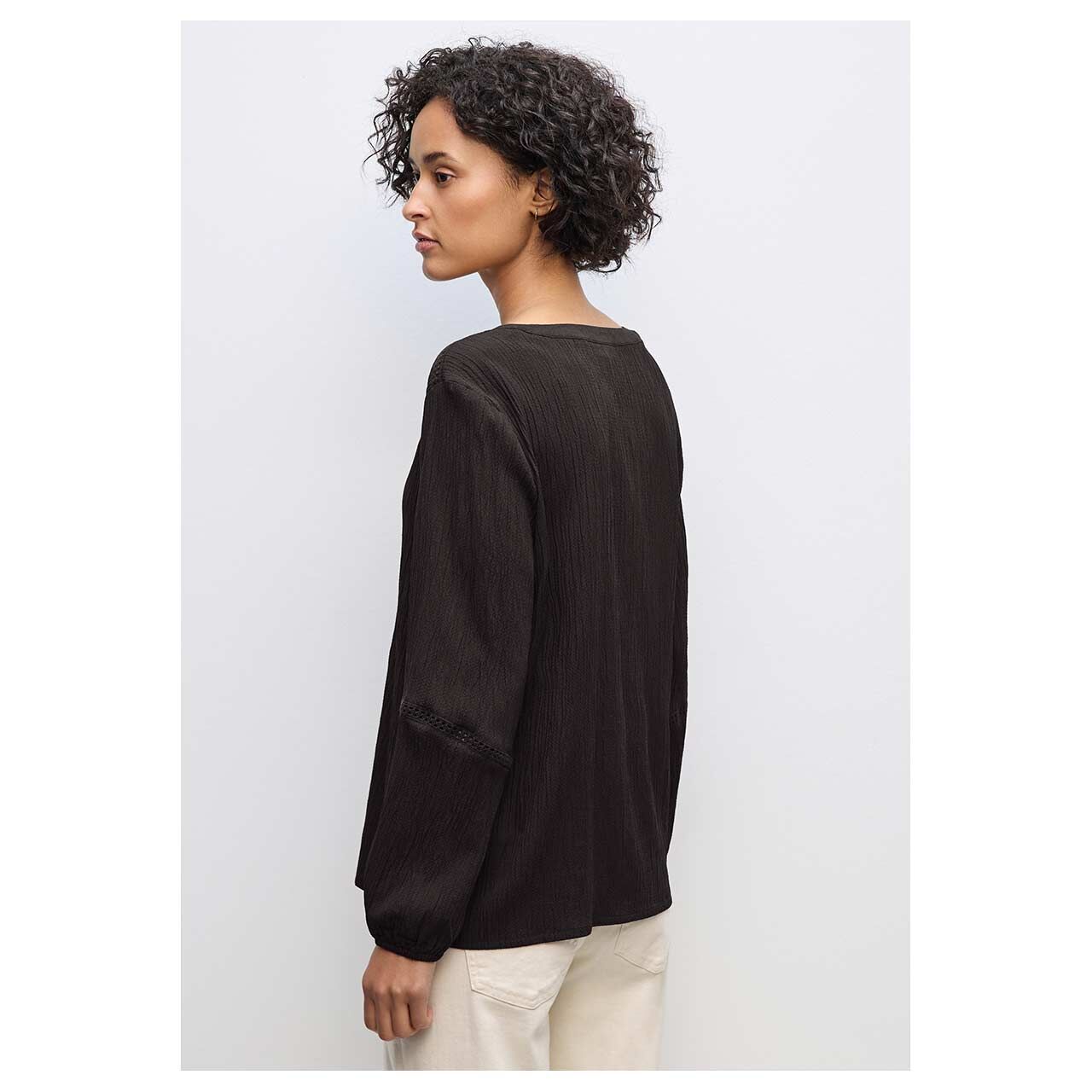 Damen Langarm Bluse Structured Tunic von Street One in Dunkelbraun, Rückansicht am Model