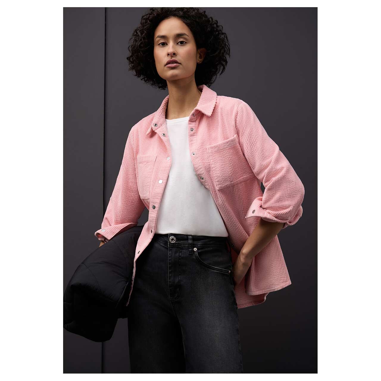 Damen Langarm Cord Bluse Corduroy Shirtcollar von Street One in Rosa, Vorderansicht