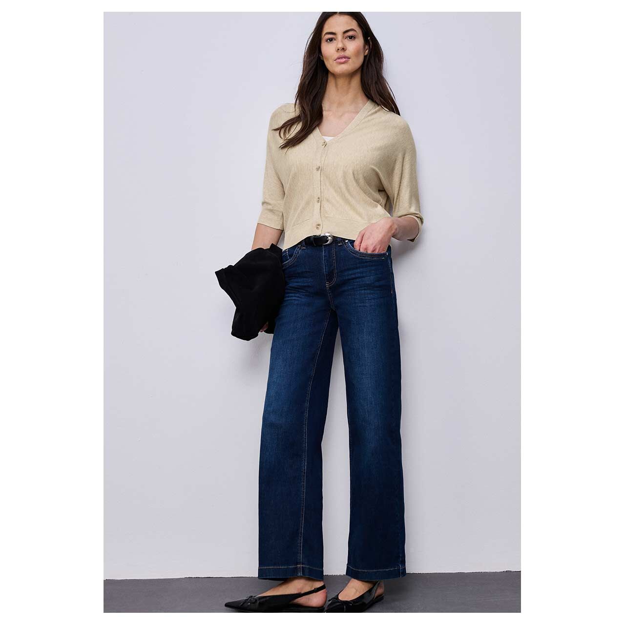 Damen Strickjacke V-Neck Button Up Cardigan von Street One in Beige meliert, Ganzkörperansicht