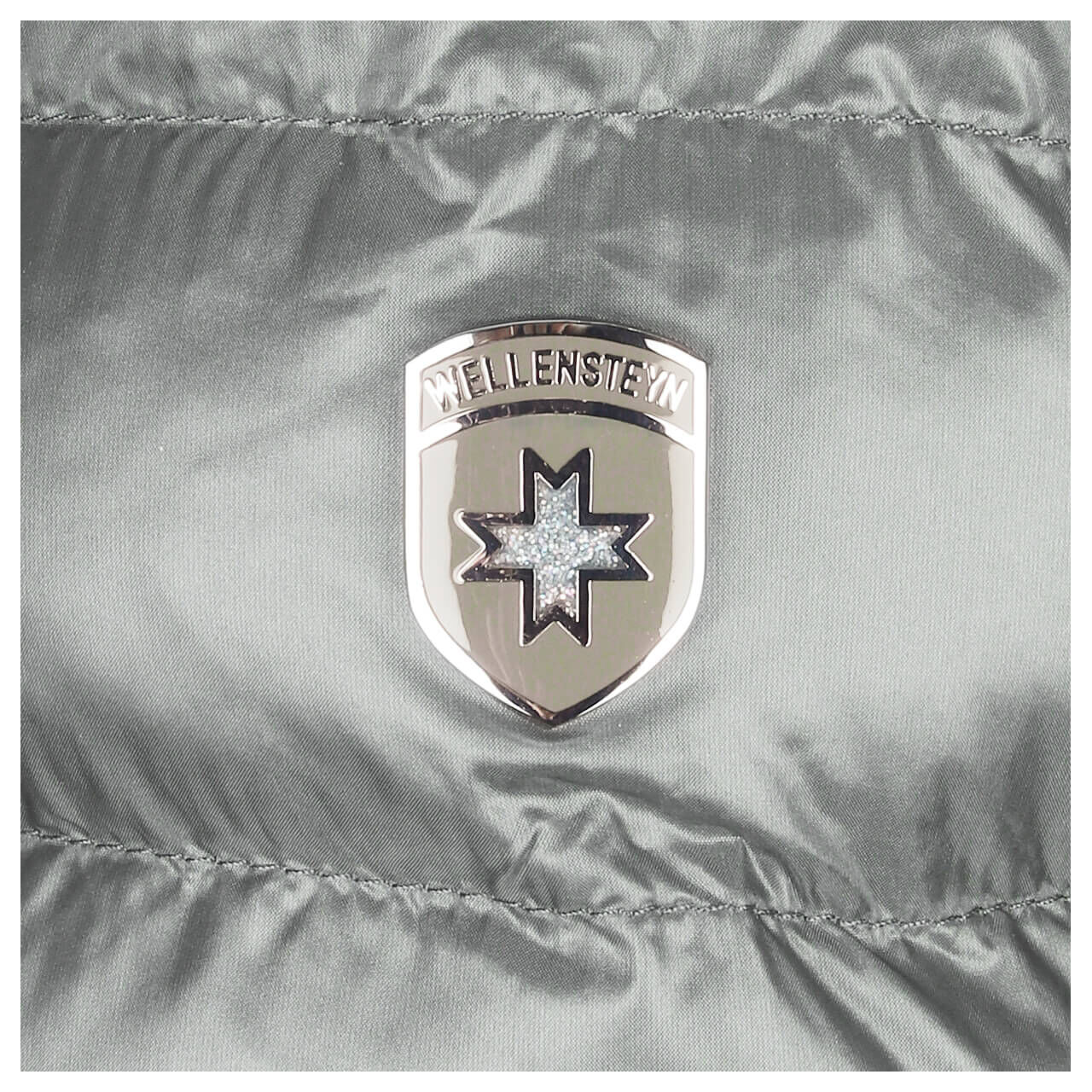 Damen Jacke Italy Hood von Wellensteyn in Silbergrau, Detailbild vom Logo