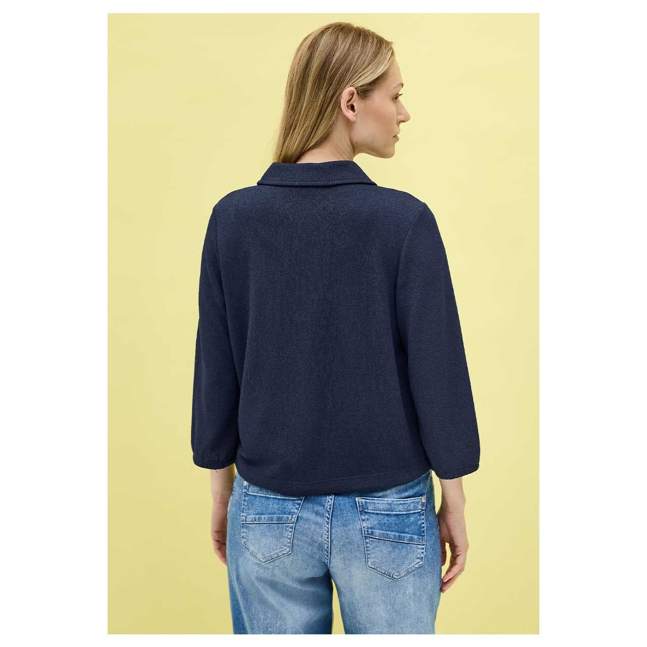 Damen Shirtjacke Short Crepe Jacket von Cecil in Dunkelblau, Rückansicht am Modell