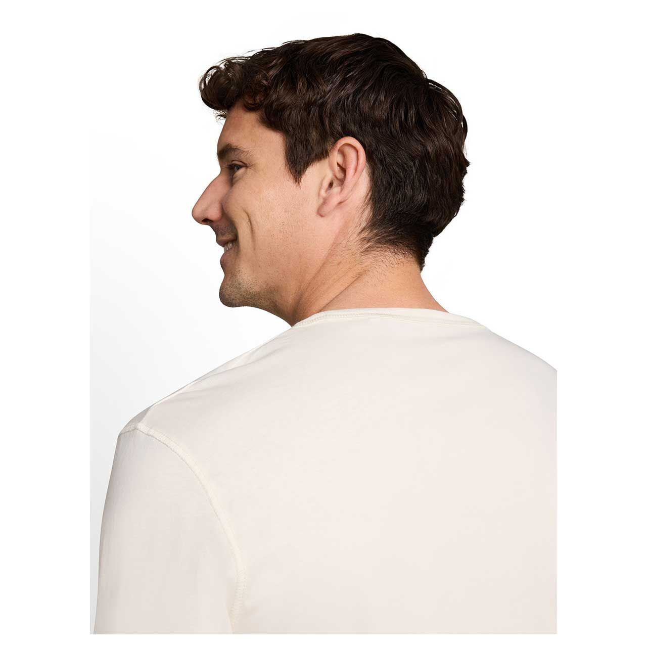 Herren Langarm Shirt von Tom Tailor in Cremeweiß, Detailansicht Model hinten