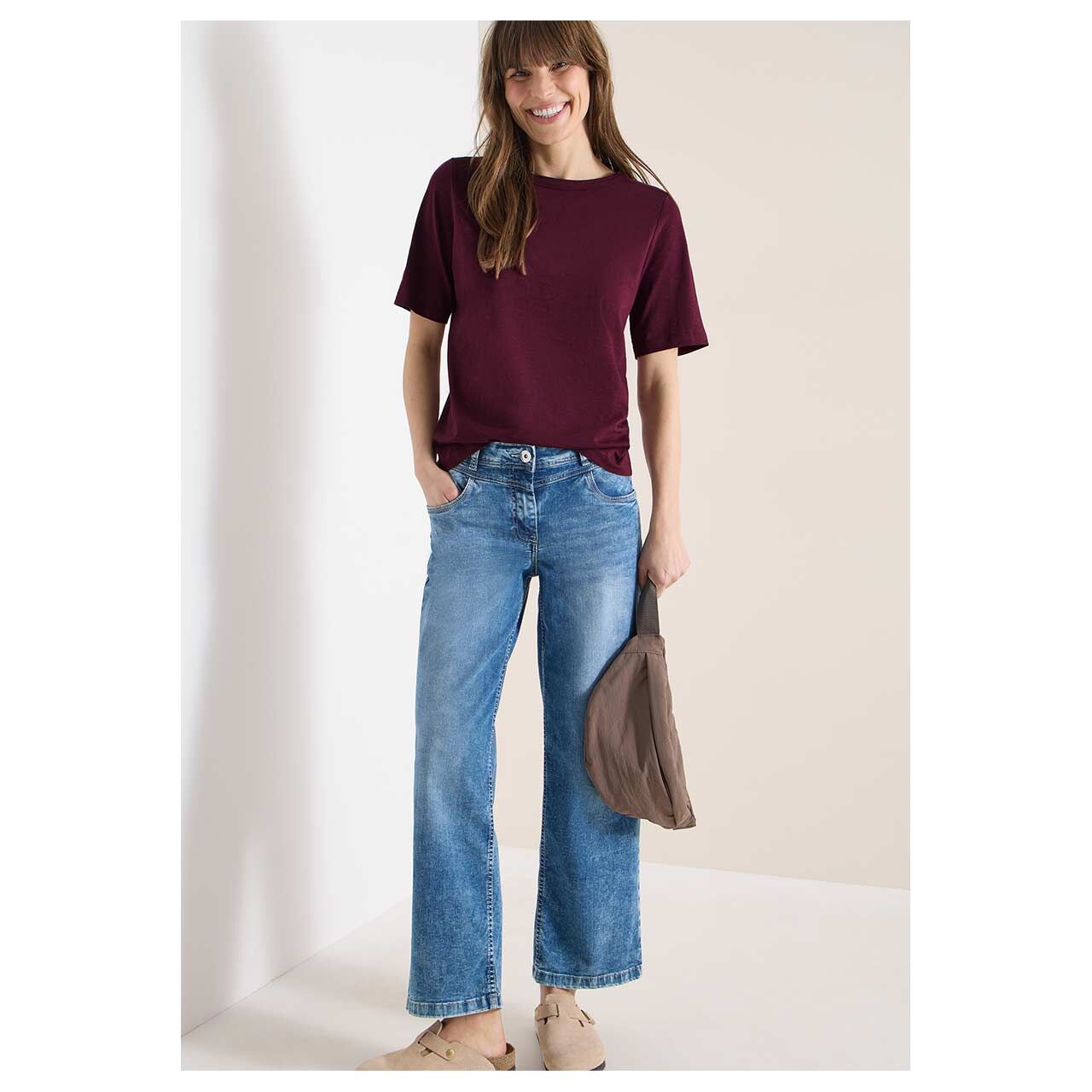 Damen T-Shirt Solid Slubyarn von Cecil in Lila meliert, Vorderansicht am Model