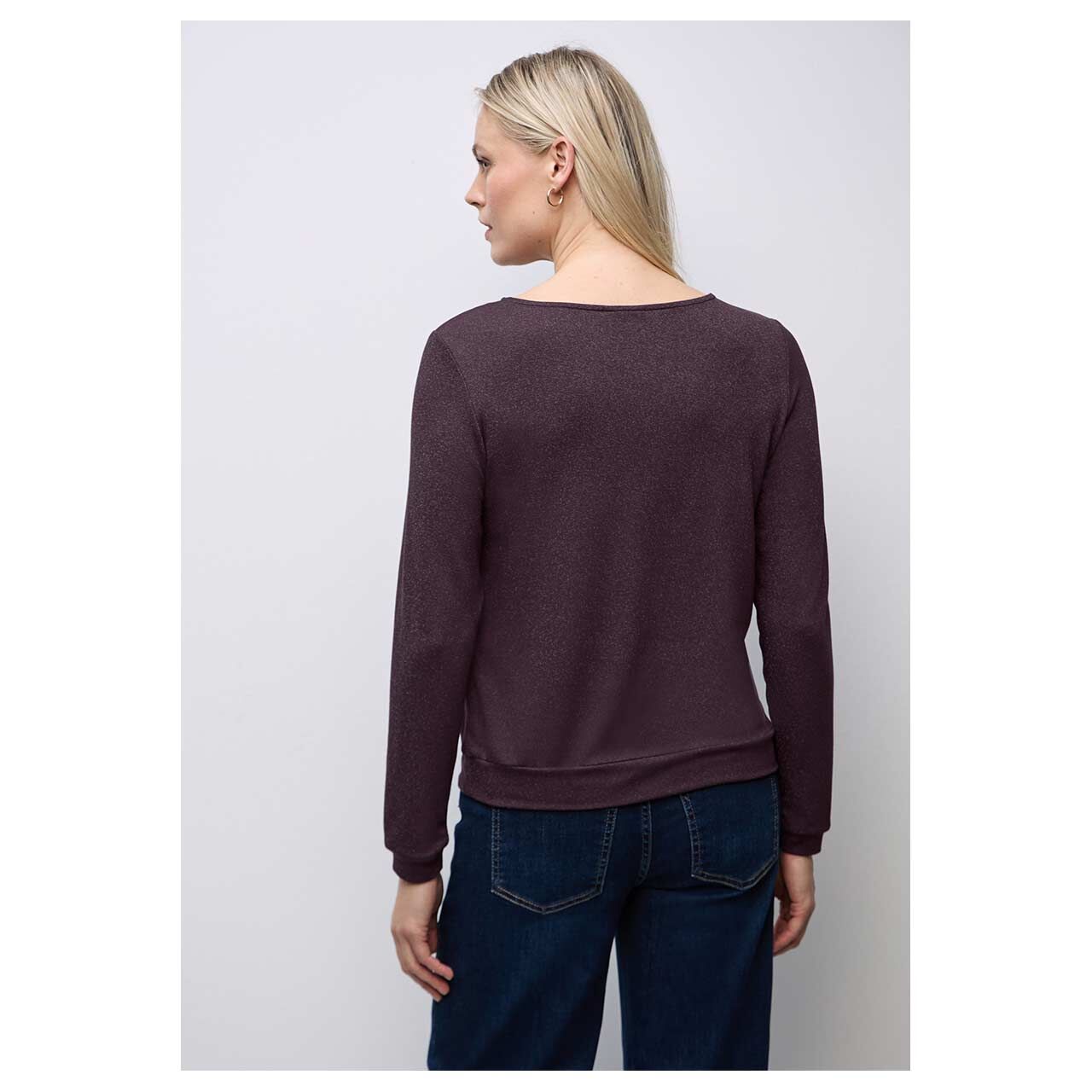 Damen Langarm Shirt Fine Shiny Knit Look von Street One in Lila, Rückansicht am Model