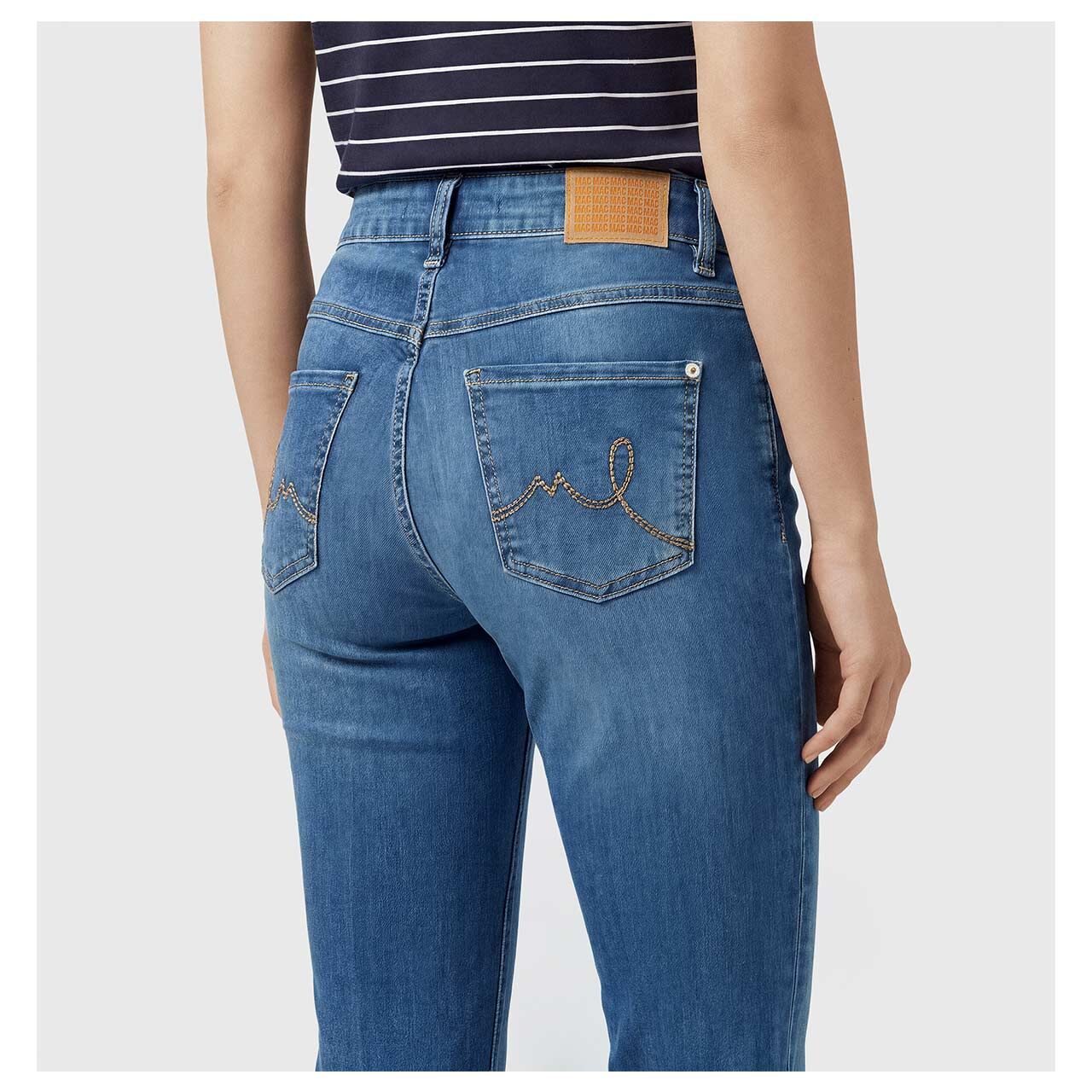 MAC Laura Jeans mid blue use washed