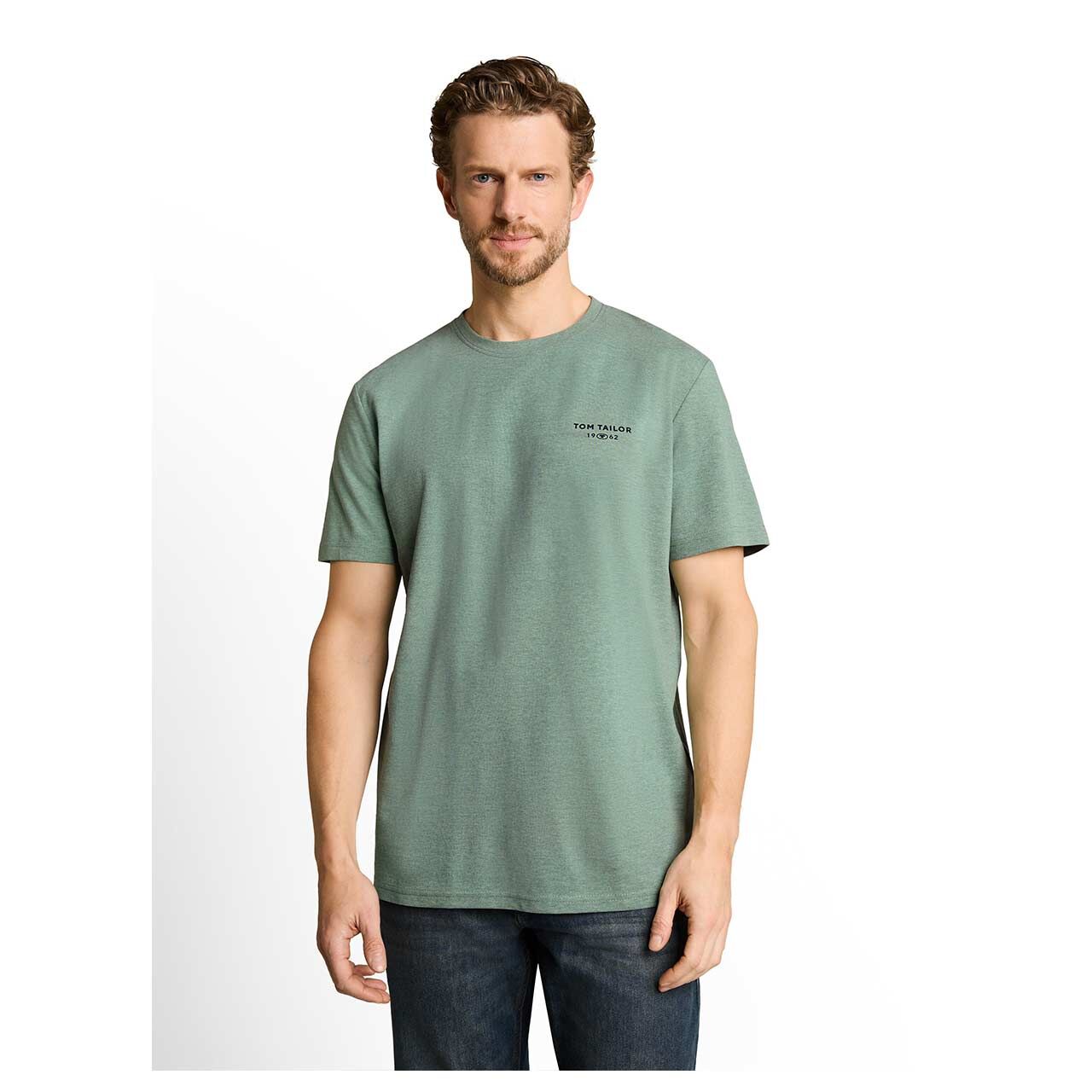 Herren Piqué T-Shirt von Tom Tailor in Grün meliert, Vorderansicht am Model