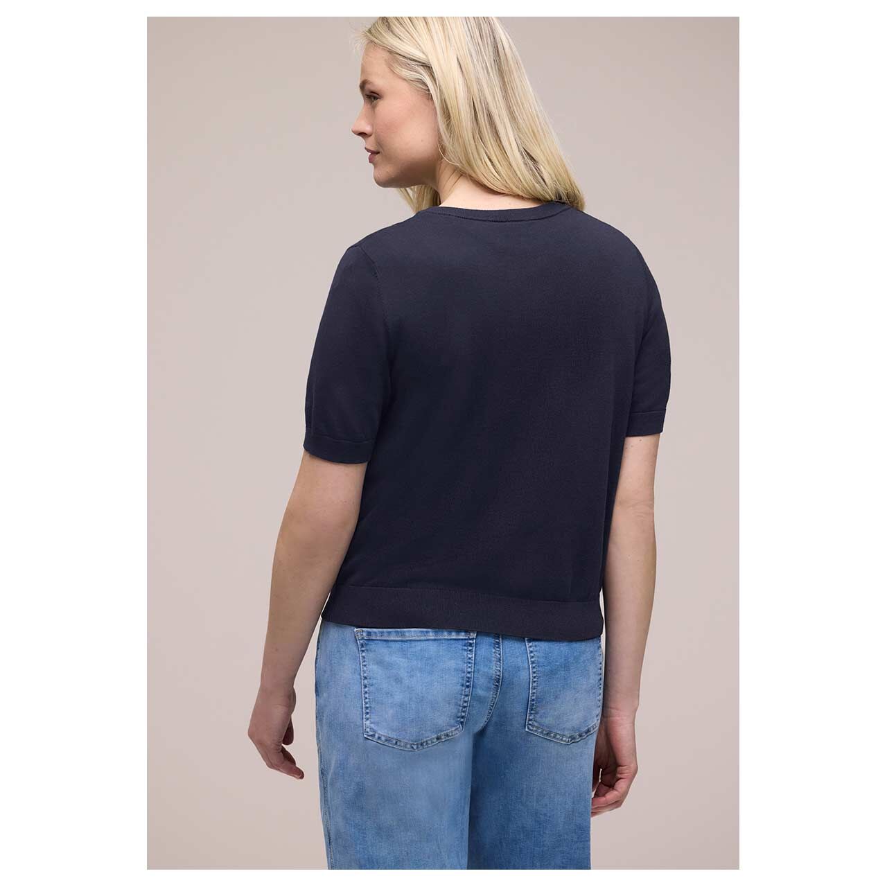 Damen Strickjacke Short Sleeve Cardigan von Street One in Dunkelblau, Rückansicht am Model