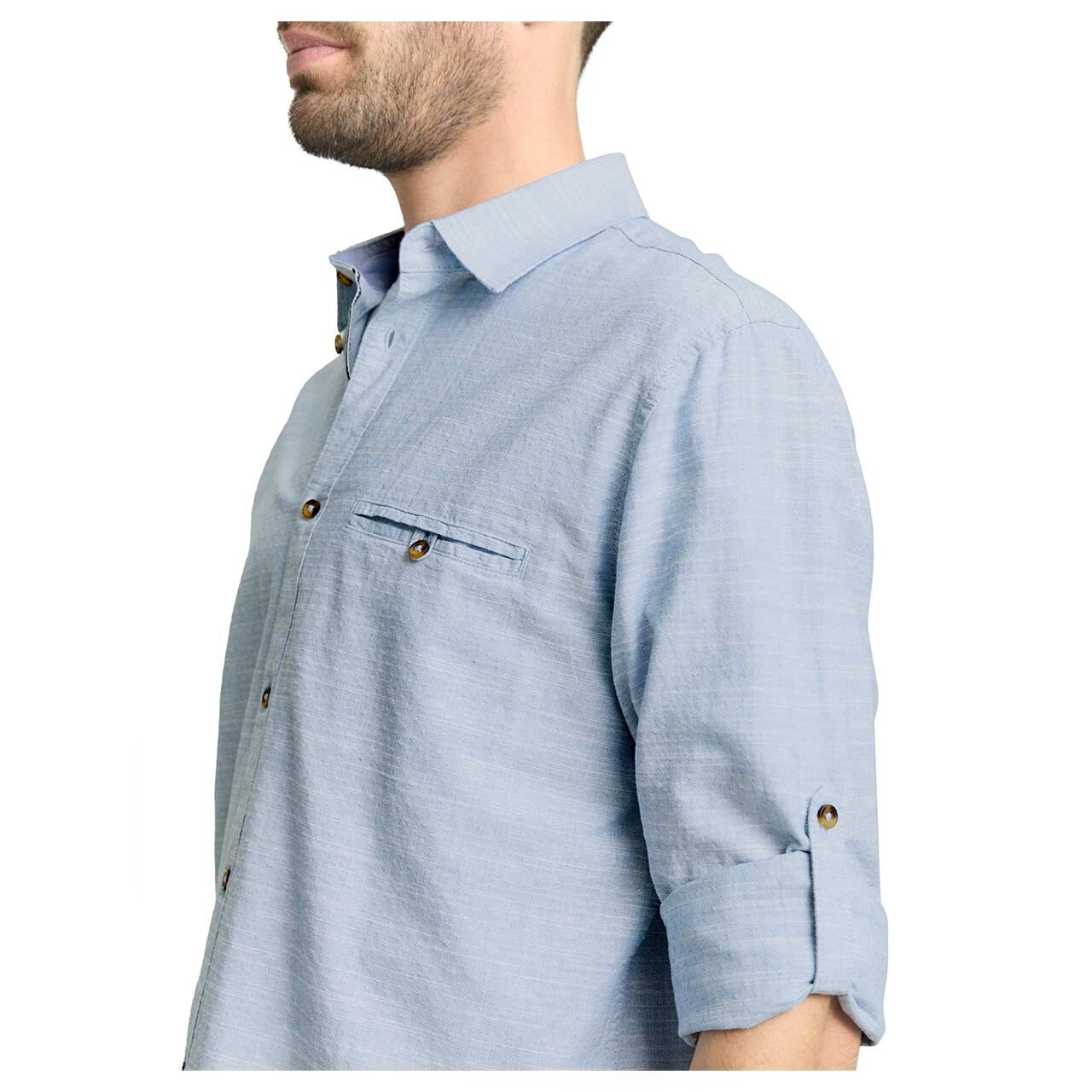 Herren Langarm Hemd von Tom Tailor in Hellblau mit Print, Seitansicht am Model