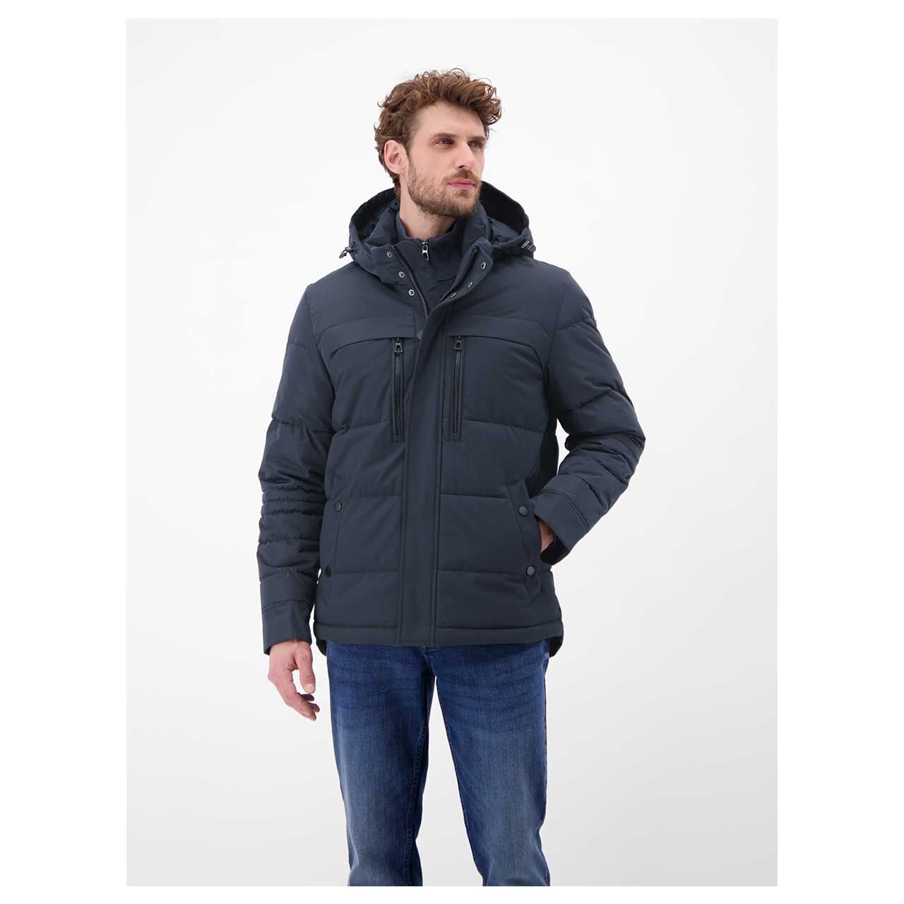 Herren Jacke von Lerros in Dunkelblau, Vorderansicht am Model