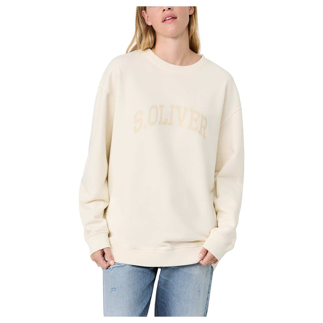 s.Oliver Damen Sweatshirt in Hellbeige mit Print, Vorderansicht am Model