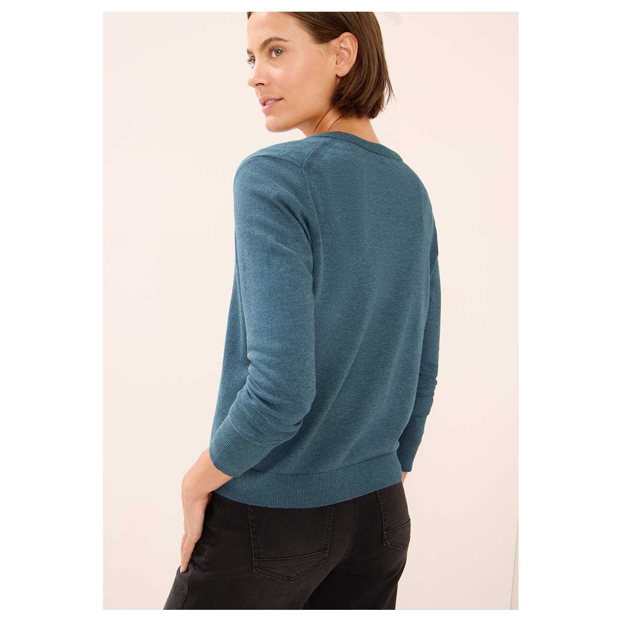 Damen Strickjacke Buttoned Cardigan von Cecil in Petrol meliert, Rückansicht am Model